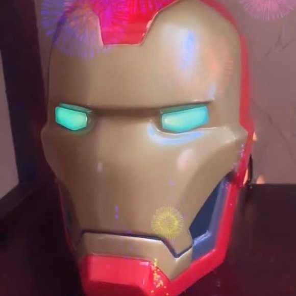 Iron man Scentsy warmer - Picture 2 of 2